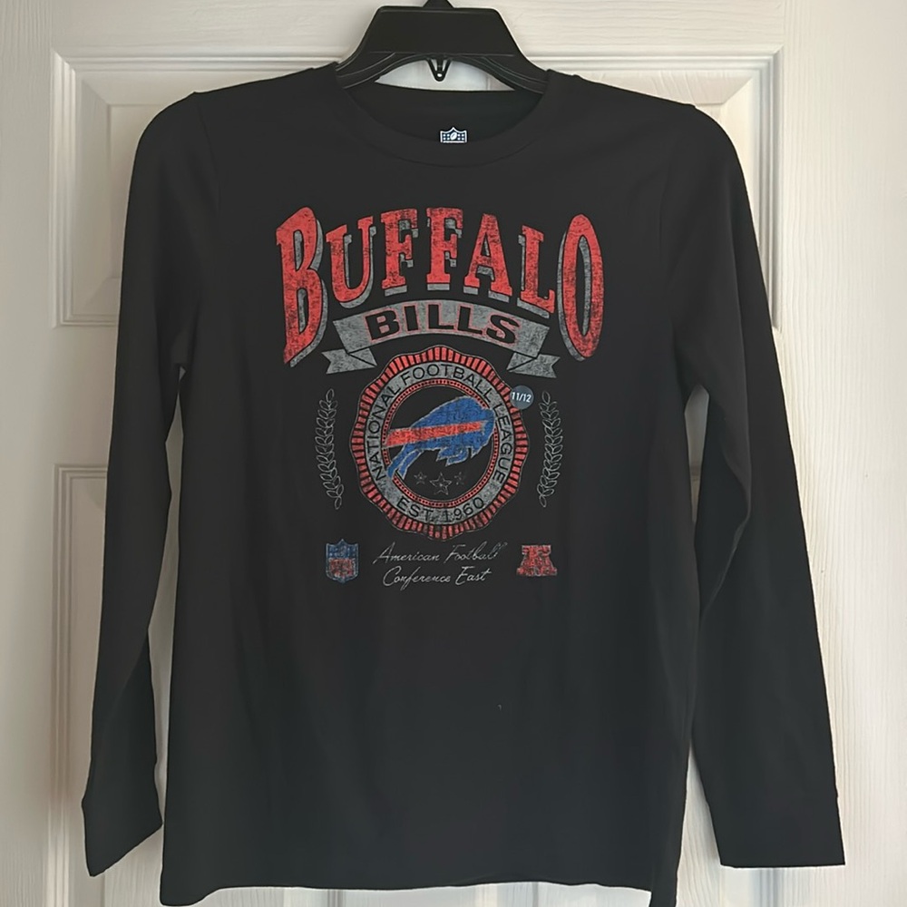 NWT Kids 9/10 Buffalo Bills Long sleeve tee